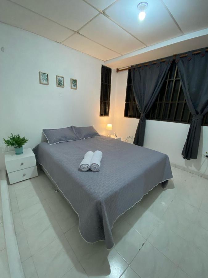 Habitaciones Independientes Cerca Al Aeropuerto 3 Cartagena Exteriör bild