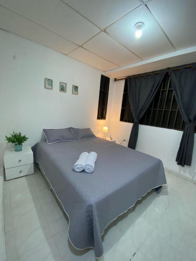 Habitaciones Independientes Cerca Al Aeropuerto 3 Cartagena Exteriör bild